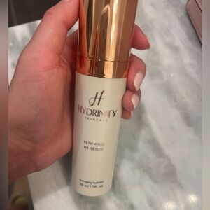 Hydrinity Renewing HA Serum